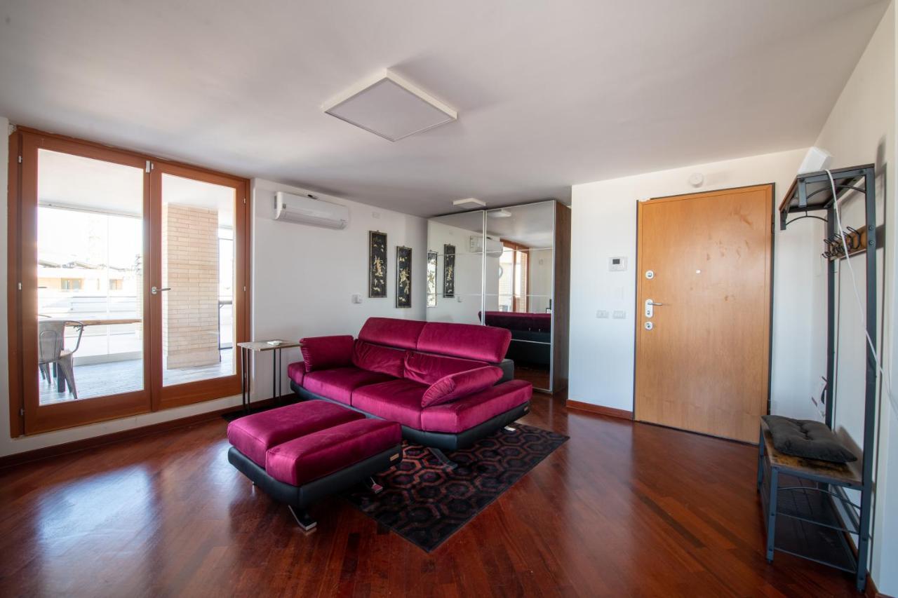 דירות רומא Casa Andrew New מראה חיצוני תמונה